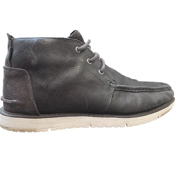 Toms Mens Size 12 Brown Leather Chukka Waterproof Boots Casual Stylish Comfort
